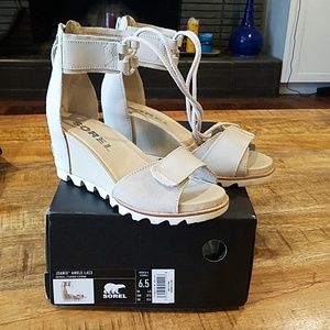 Brand New Sorel Joanie Ankle Lace  6.5